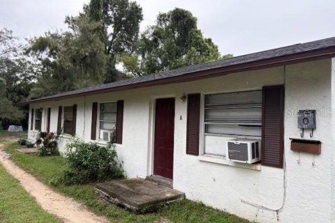 Immobilier commercial à vendre à Tampa, Floride: 4 chambres, 110 m2 № 1911460 - photo 1