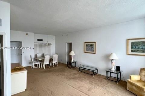 Copropriété à louer à Sunny Isles Beach, Floride: 2 chambres, 126.07 m2 № 2348802 - photo 7