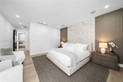 Villa ou maison à vendre à Miami, Floride: 6 chambres № 1975845 - photo 29