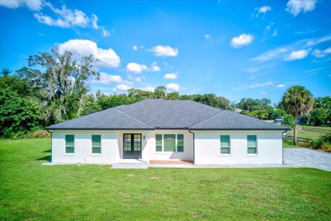 Villa ou maison à Altamonte Springs, Floride 4 chambres, 274.43 m2 № 2399436