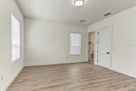 Villa ou maison à vendre à Altamonte Springs, Floride: 4 chambres, 274.43 m2 № 2399436 - photo 30