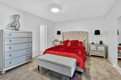 Condominio en venta en Deerfield Beach, Florida, 1 dormitorio, 65.03 m2 № 1931752 - foto 20