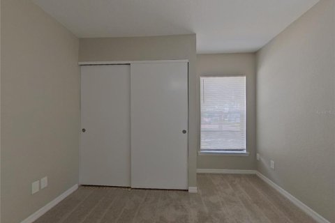 Villa ou maison à louer à Tampa, Floride: 2 chambres, 140.84 m2 № 2117662 - photo 10
