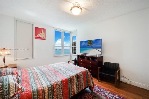 Copropriété à vendre à Miami, Floride: 2 chambres, 116.78 m2 № 1715992 - photo 16