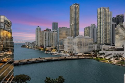 Copropriété à vendre à Miami, Floride: 2 chambres, 116.78 m2 № 1715992 - photo 25