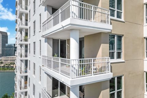 Copropriété à vendre à Miami, Floride: 2 chambres, 116.78 m2 № 1715992 - photo 22
