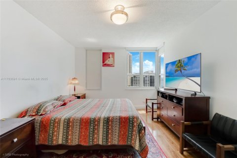Copropriété à vendre à Miami, Floride: 2 chambres, 116.78 m2 № 1715992 - photo 17