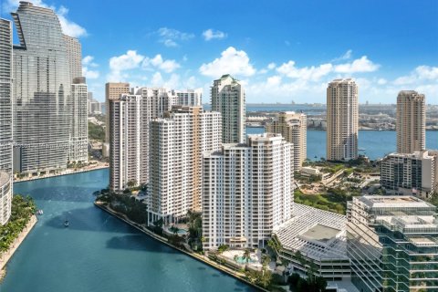 Copropriété à vendre à Miami, Floride: 2 chambres, 116.78 m2 № 1715992 - photo 26