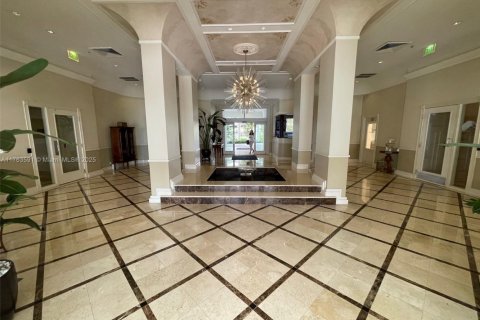 Copropriété à vendre à Miami, Floride: 2 chambres, 116.78 m2 № 1715992 - photo 29