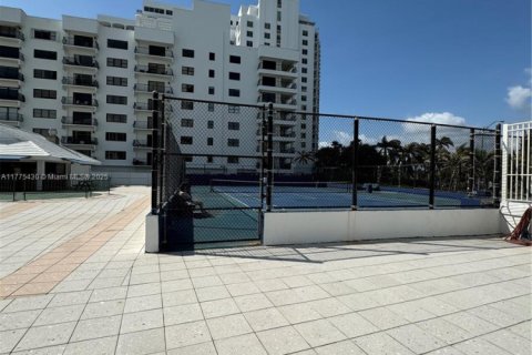 Condominio en venta en Miami Beach, Florida, 37.16 m2 № 1868215 - foto 29