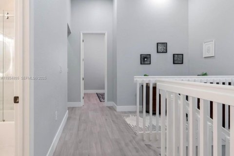 Adosado en alquiler en Pembroke Pines, Florida, 4 dormitorios, 213.68 m2 № 1993022 - foto 24