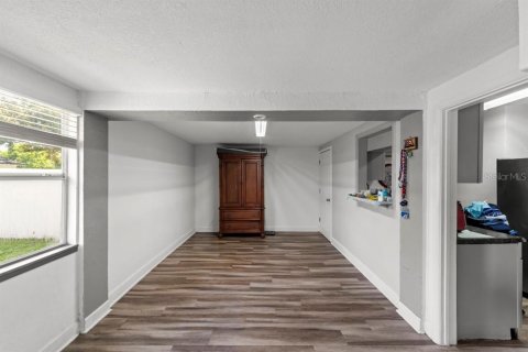 Casa en venta en Lakeland, Florida, 5 dormitorios, 162.02 m2 № 1880761 - foto 10