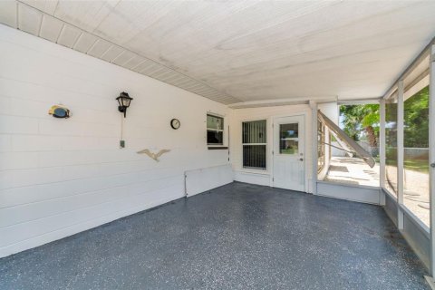House in Saint Petersburg, Florida 2 bedrooms, 117.34 sq.m. № 2216125 - photo 30