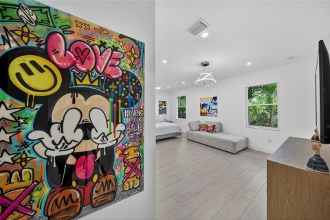 House in Wilton Manors, Florida 3 bedrooms, 188.59 sq.m. № 2187126 - photo 16