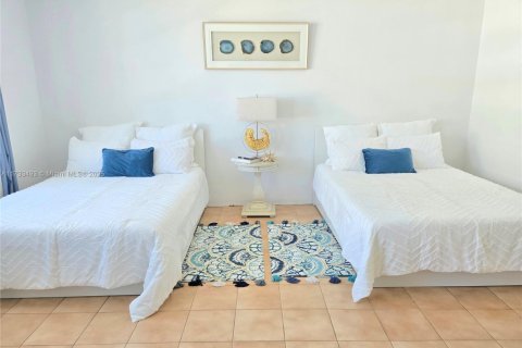 Condominio en venta en Miami Beach, Florida, 52.49 m2 № 2029245 - foto 5