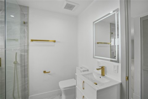 Купить виллу или дом в Форт-Лодердейл, Флорида 4 спальни, 154.59м2, № 2024088 - фото 19