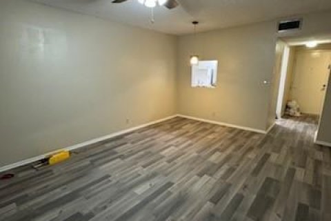 Copropriété à vendre à Pompano Beach, Floride: 1 chambre, 64.57 m2 № 2146273 - photo 12