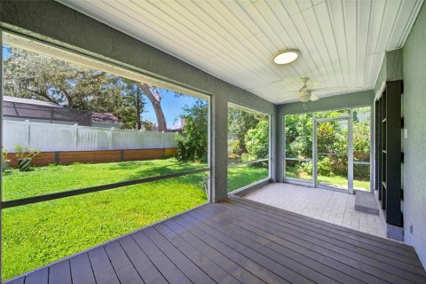 House in Safety Harbor, Florida 3 bedrooms, 131.92 sq.m. № 1888525 - photo 19