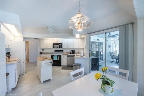 Casa en alquiler en Punta Gorda, Florida, 3 dormitorios, 171.22 m2 № 1375080 - foto 28