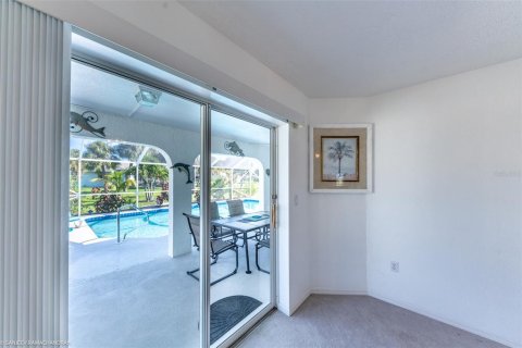 Casa en alquiler en Punta Gorda, Florida, 3 dormitorios, 171.22 m2 № 1375080 - foto 17
