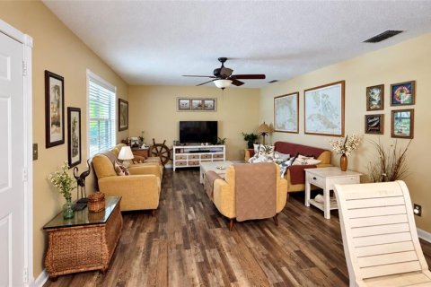 Villa ou maison à vendre à Hudson, Floride: 3 chambres, 131.74 m2 № 2433534 - photo 2