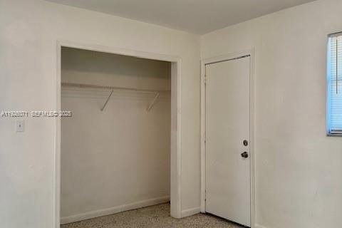 Casa en alquiler en Miami, Florida, 2 dormitorios № 1984657 - foto 6