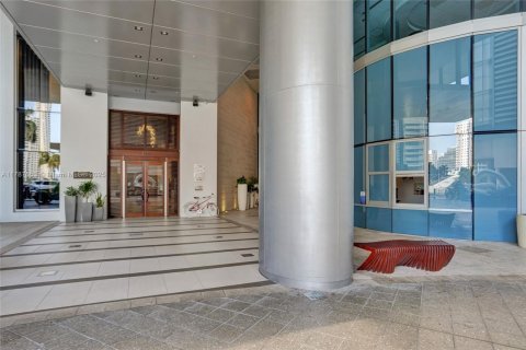 Condominio en venta en Miami, Florida, 1 dormitorio, 76.37 m2 № 1704183 - foto 25