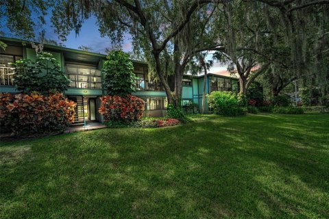 Condo in Palm Harbor, Florida, 1 bedroom  № 1839907 - photo 5