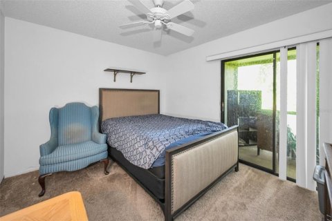 Condo in Palm Harbor, Florida, 1 bedroom  № 1839907 - photo 25