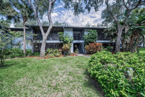 Condo in Palm Harbor, Florida, 1 bedroom  № 1839907 - photo 3