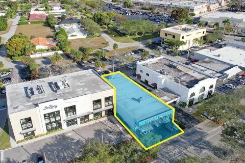 Commercial property in Fort Lauderdale, Florida № 2029994 - photo 5