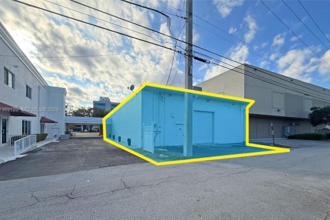 Commercial property in Fort Lauderdale, Florida № 2029994 - photo 4