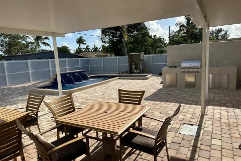 Casa en alquiler en Lake Worth, Florida, 3 dormitorios, 96.99 m2 № 1168701 - foto 1