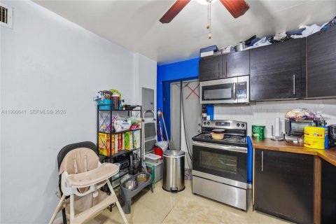Villa ou maison à vendre à Fort Lauderdale, Floride: 2 chambres № 2059079 - photo 4
