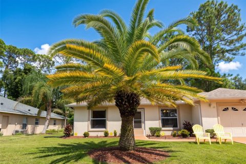 Villa ou maison à vendre à Palm Coast, Floride: 3 chambres, 94.3 m2 № 2430943 - photo 2