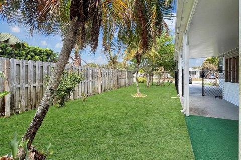 Apartment in Hobe Sound, Florida 2 bedrooms, 97.73 sq.m. № 2260676 - photo 21