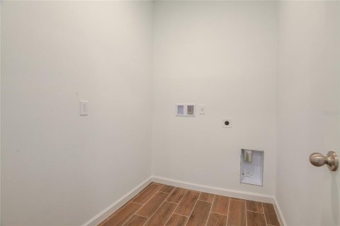 Casa en venta en Umatilla, Florida, 3 dormitorios, 157.93 m2 № 1736990 - foto 15