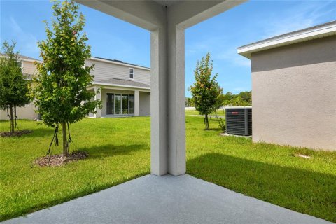 Casa en venta en Umatilla, Florida, 3 dormitorios, 157.93 m2 № 1736990 - foto 16