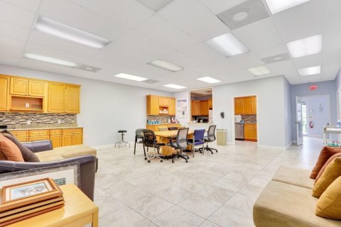 Immobilier commercial à vendre à Port St. Lucie, Floride № 2279529 - photo 14