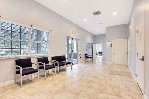 Immobilier commercial à vendre à Port St. Lucie, Floride № 2279529 - photo 12