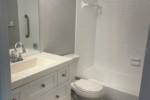 Apartment in Belleair Bluffs, Florida 1 bedroom, 71.53 sq.m. № 2103452 - photo 6