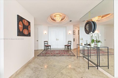 Copropriété à vendre à Miami Beach, Floride: 3 chambres, 217.39 m2 № 1979421 - photo 9