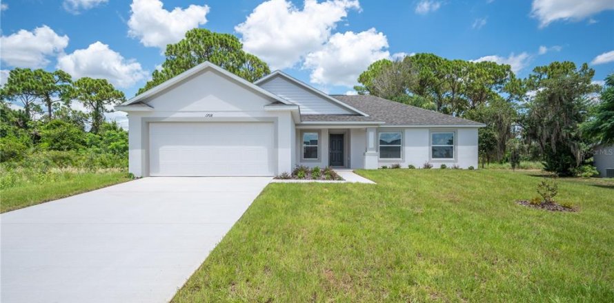 Casa en Sebring, Florida 3 dormitorios, 165.18 m2 № 2313410