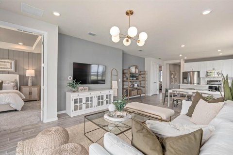 House in Melbourne, Florida 2 bedrooms, 146.69 sq.m. № 1877392 - photo 9