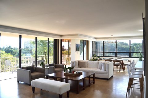 Copropriété à vendre à Miami, Floride: 2 chambres, 205.78 m2 № 2043828 - photo 11