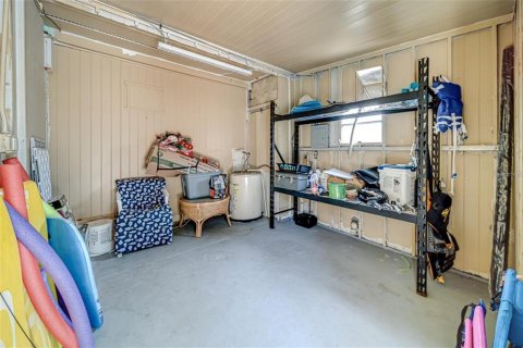 Commercial property in Clearwater, Florida 6 bedrooms, 315.03 sq.m. № 2429218 - photo 18