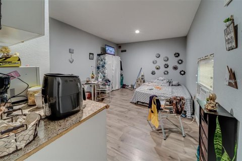 Commercial property in Clearwater, Florida 6 bedrooms, 315.03 sq.m. № 2429218 - photo 13