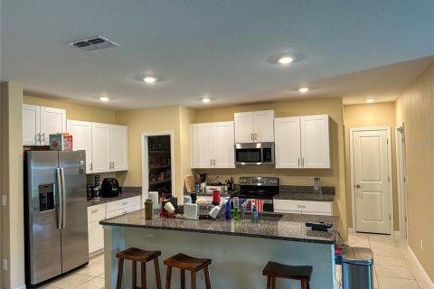 Casa en alquiler en Wesley Chapel, Florida, 6 dormitorios, 239.69 m2 № 1840661 - foto 6