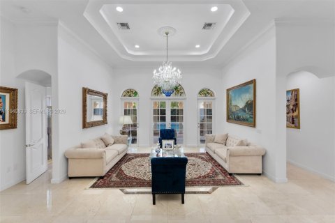 Купить виллу или дом в Корал-Гейблс, Флорида 5 спален, 340.77м2, № 2005568 - фото 7