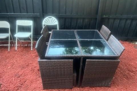 Touwnhouse à louer à Homestead, Floride: 3 chambres, 120.96 m2 № 1970652 - photo 16